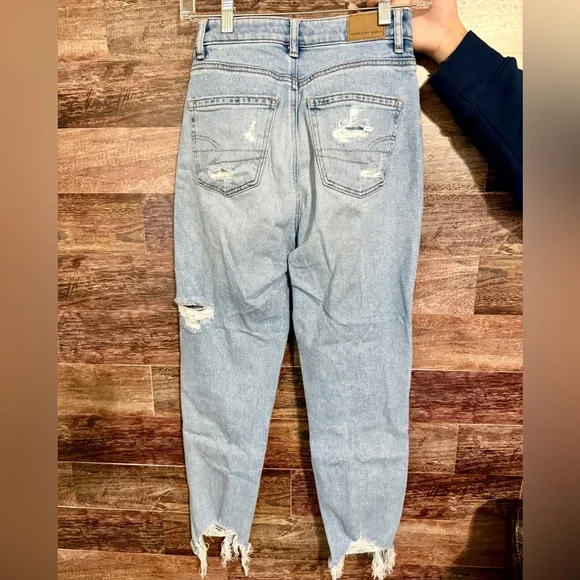 American Eagle Outfitters, Mom Jean, Size 00S
#0008 - Picture 2 of 5